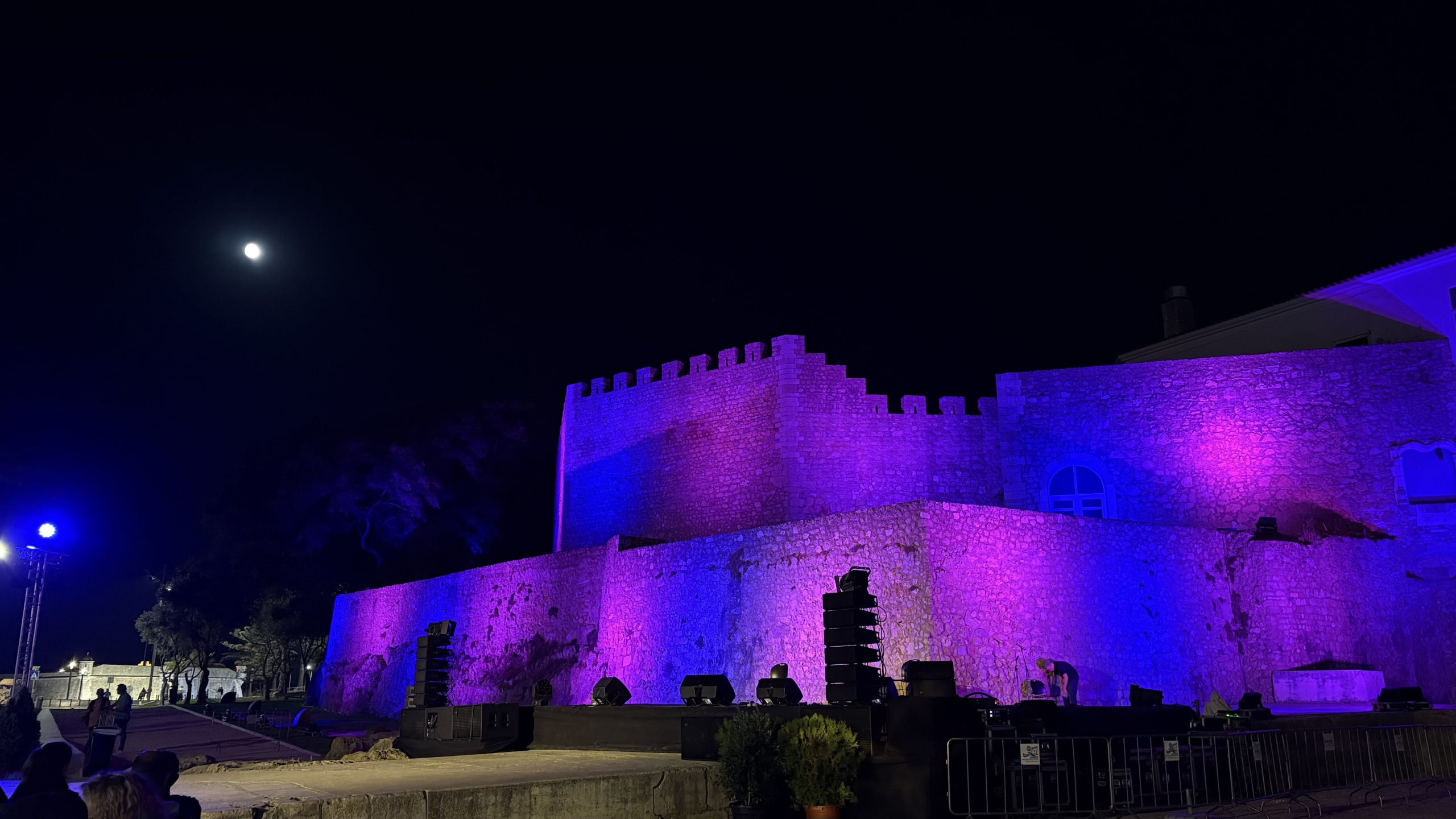 Noites no Cais – Live Music on the Waterfront in Lagos